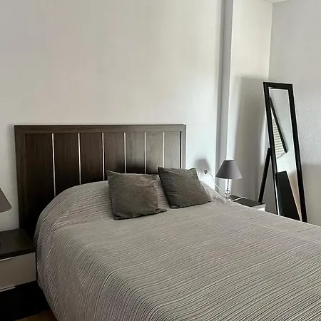 Frente Al Mar En Con Parking 4 Personas Apartment *